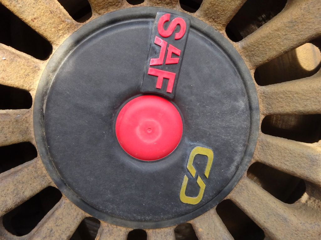 Semirremolque volquete Kögel SKM24 Stahl Kippauflieger mit 3 Achsen Kögel SKM24 Stahl Kippauflieger mit 3 Achsen: foto 9 Semirremolque volquete Kögel SKM24 Stahl Kippauflieger mit 3 Achsen Kögel SKM24 Stahl Kippauflieger mit 3 Achsen: foto 9