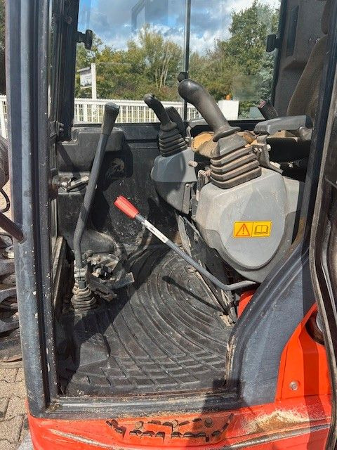 Miniexcavadora Kubota KX 121-3 Alpha Mini Bagger: foto 8