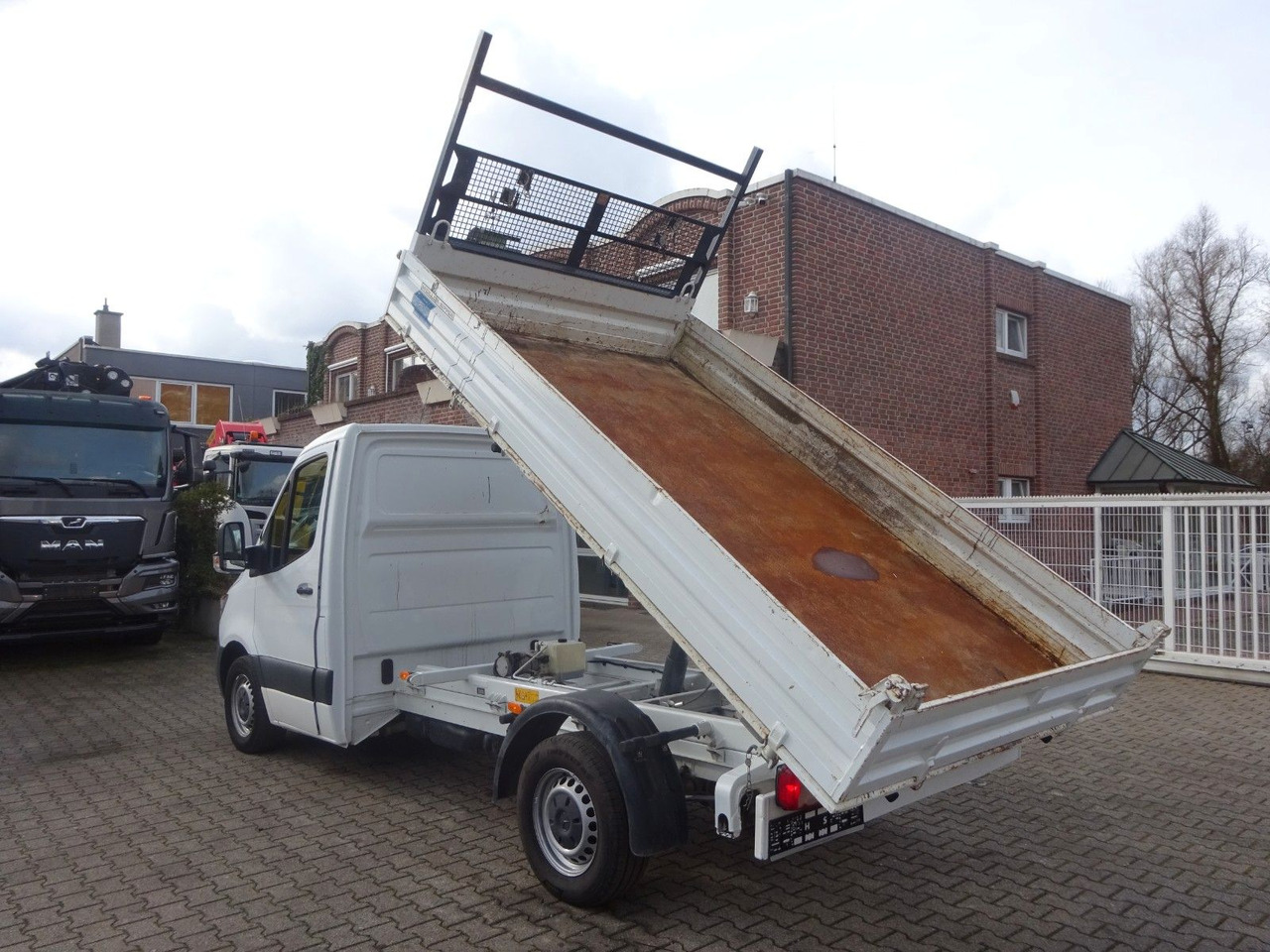 Mercedes-Benz 314 CDI Sprinter MEILLER 3Skipper 4x2 - Furgoneta basculante: foto 3 Mercedes-Benz 314 CDI Sprinter MEILLER 3Skipper 4x2 - Furgoneta basculante: foto 3