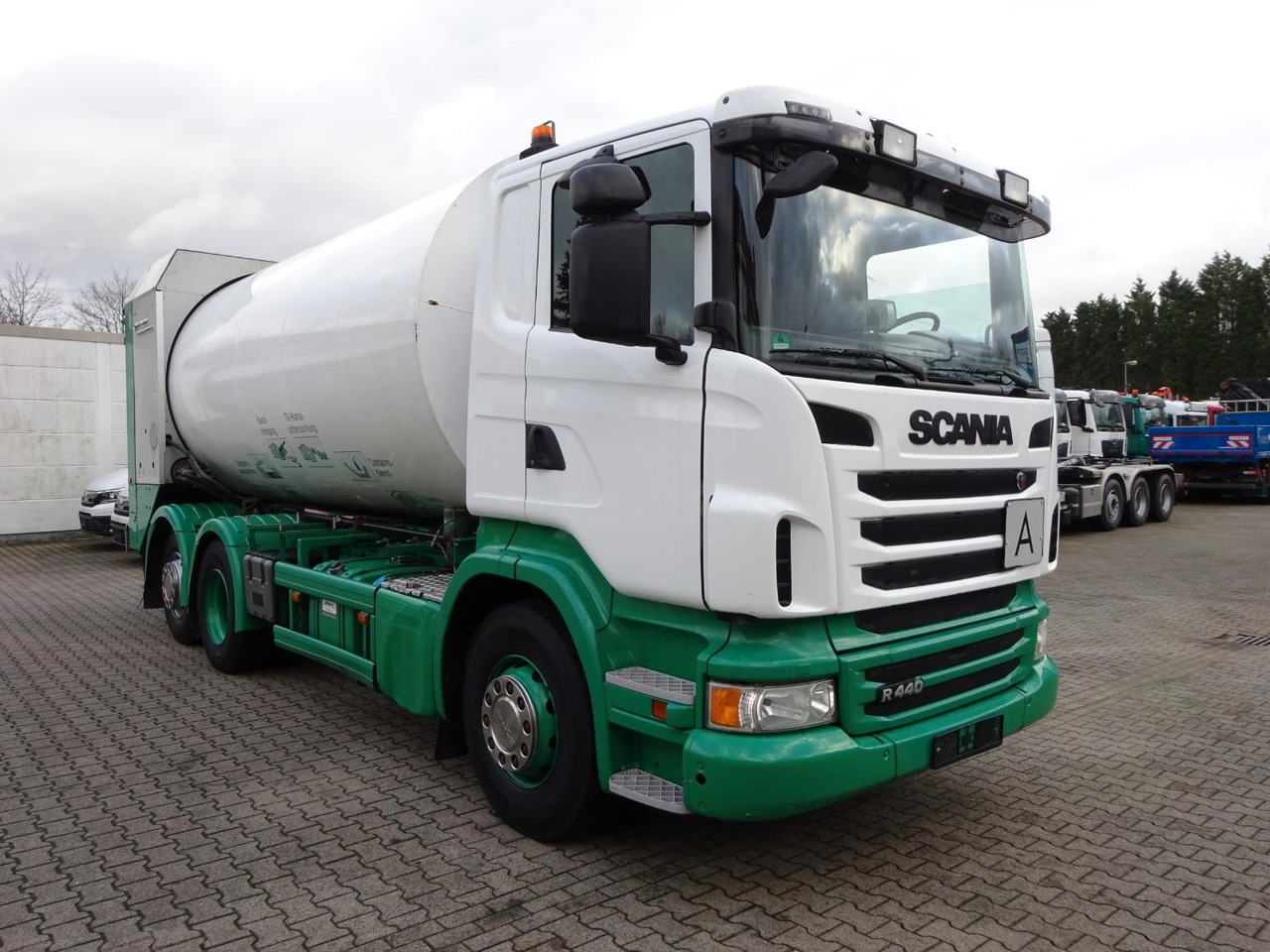 Scania R440 mit FAUN ROTOPRESS 521 L Euro 6 Scania R440 mit FAUN ROTOPRESS 521 L Euro 6 - Camión de basura: foto 4 Scania R440 mit FAUN ROTOPRESS 521 L Euro 6 Scania R440 mit FAUN ROTOPRESS 521 L Euro 6 - Camión de basura: foto 4