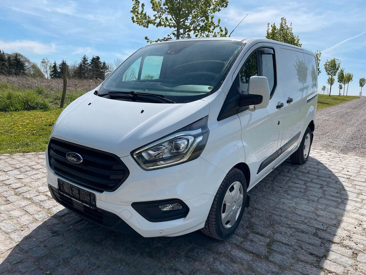 Ford Transit Custom Kasten 280 L1 Trend *NEW TUV* - Furgoneta de pasajeros: foto 1 Ford Transit Custom Kasten 280 L1 Trend *NEW TUV* - Furgoneta de pasajeros: foto 1