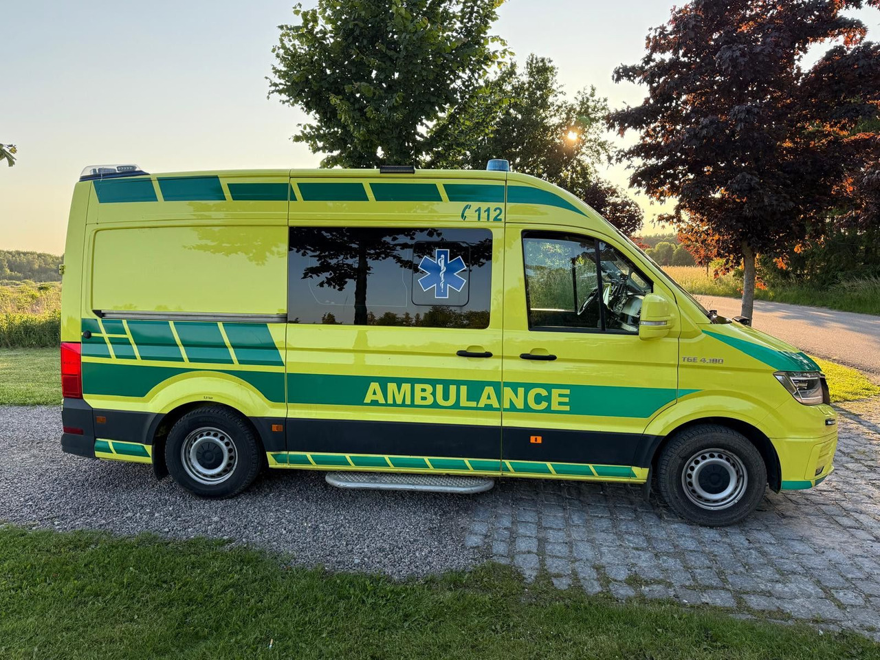 MAN TGE 4.180 Ambulance * 29 800 € netto *RESERVED - Ambulancia: foto 4 MAN TGE 4.180 Ambulance * 29 800 € netto *RESERVED - Ambulancia: foto 4