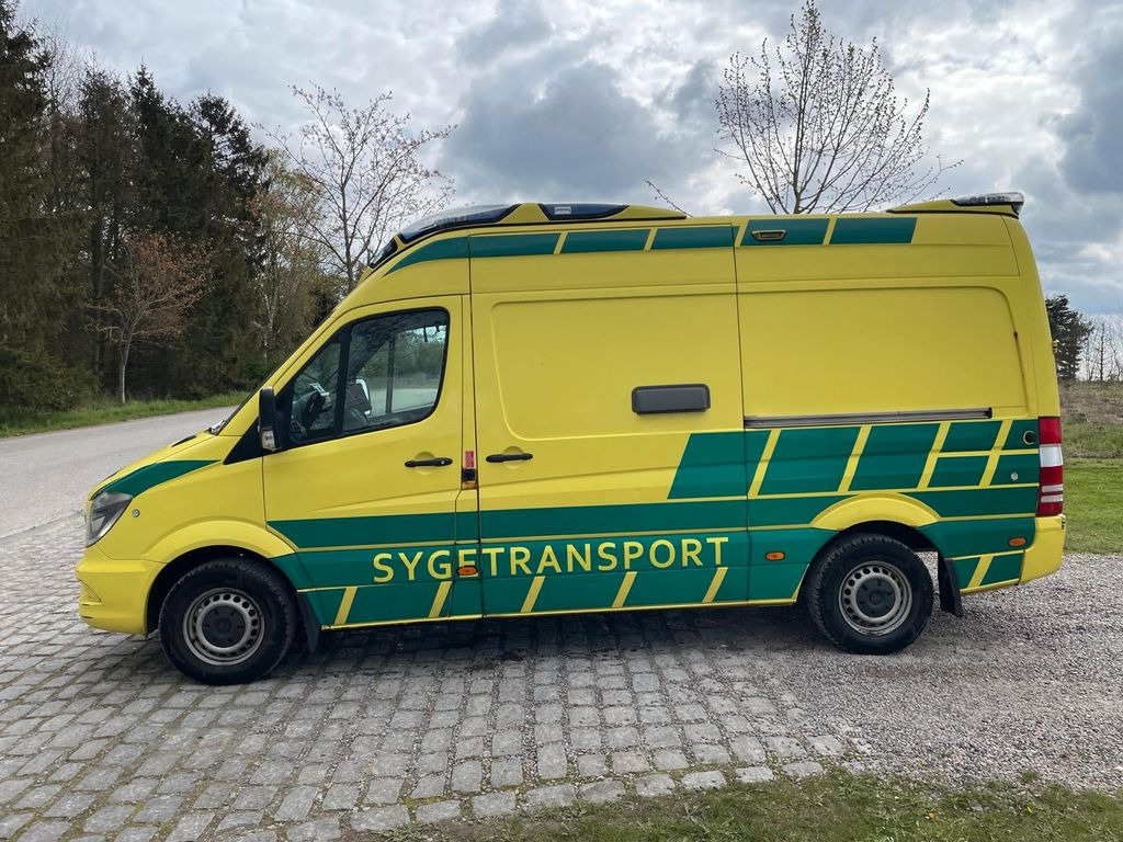 Mercedes-Benz Sprinter 316 CDI Ambulance Electric STRYKER Bed - Ambulancia: foto 4 Mercedes-Benz Sprinter 316 CDI Ambulance Electric STRYKER Bed - Ambulancia: foto 4