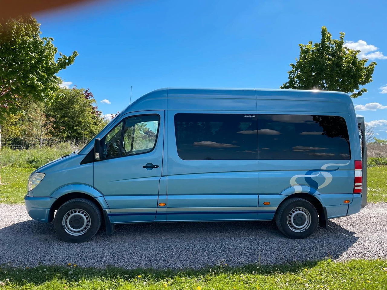 Mercedes-Benz Sprinter II Kombi CDI Aut ** BUS 11 sitze** - Furgoneta de pasajeros: foto 2 Mercedes-Benz Sprinter II Kombi CDI Aut ** BUS 11 sitze** - Furgoneta de pasajeros: foto 2