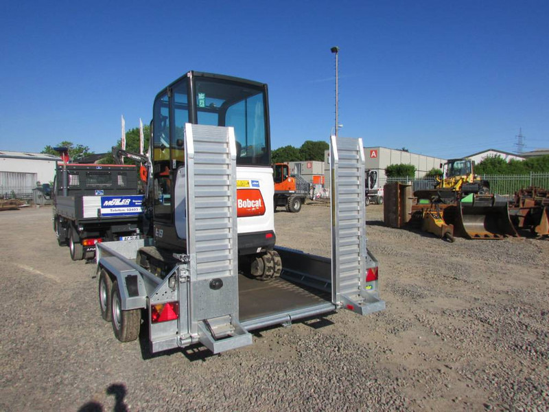 Bobcat E 19 + Anhänger Unsinn 3618-35-14 - Miniexcavadora: foto 4 Bobcat E 19 + Anhänger Unsinn 3618-35-14 - Miniexcavadora: foto 4