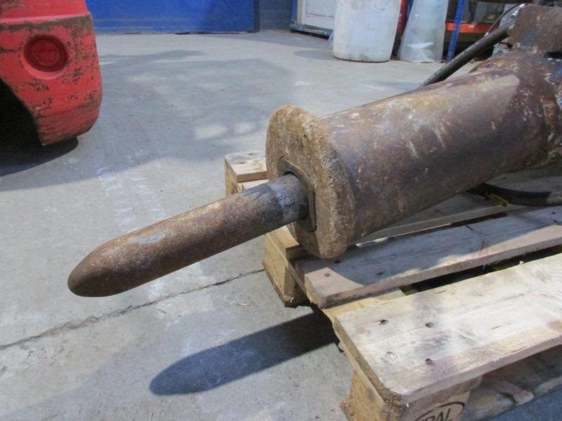 Bobcat Montabert HB 1180 Hydraulikhammer 4.500 EUR - Martillo hidráulico para Maquinaria de construcción: foto 2 Bobcat Montabert HB 1180 Hydraulikhammer 4.500 EUR - Martillo hidráulico para Maquinaria de construcción: foto 2