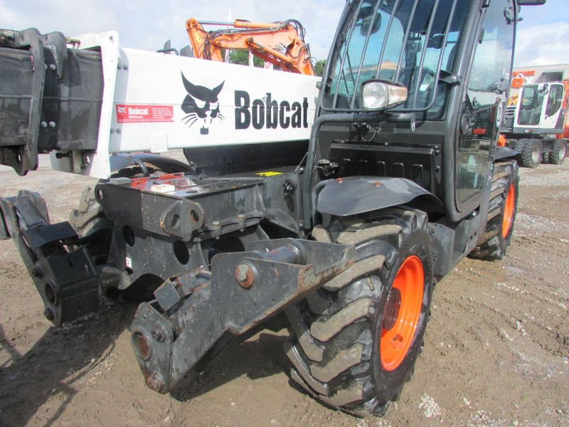 Bobcat T35.130 SB Teleskoplader 47.500 EUR - Manipulador telescópico: foto 3 Bobcat T35.130 SB Teleskoplader 47.500 EUR - Manipulador telescópico: foto 3