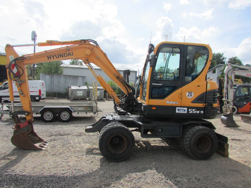 Hyundai Robex 55 W-9 Mobilbagger 34.000 EUR - Excavadora de ruedas: foto 1 Hyundai Robex 55 W-9 Mobilbagger 34.000 EUR - Excavadora de ruedas: foto 1
