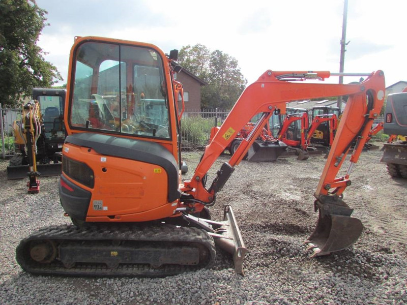 Kubota U 27-4 Minibagger 20.000 EUR - Miniexcavadora: foto 3 Kubota U 27-4 Minibagger 20.000 EUR - Miniexcavadora: foto 3