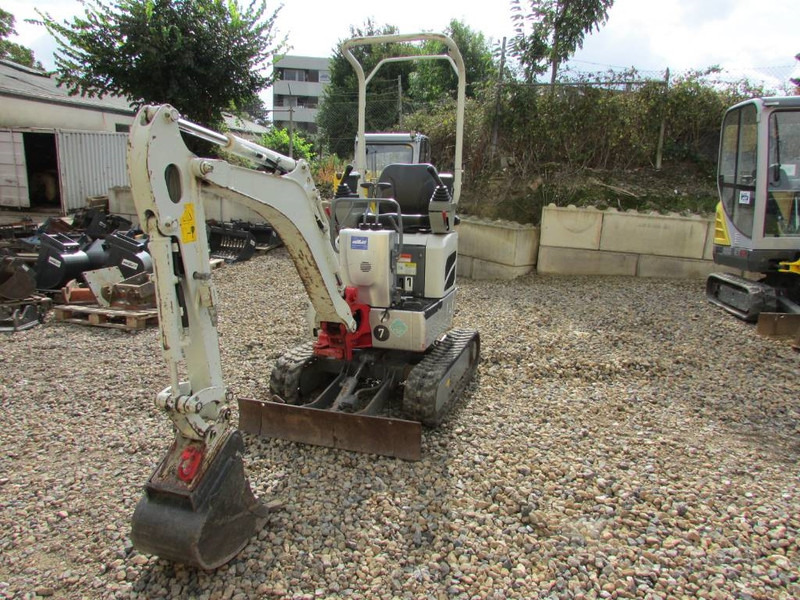 Takeuchi TB 210 R Minibagger 14.500 EUR - Miniexcavadora: foto 2 Takeuchi TB 210 R Minibagger 14.500 EUR - Miniexcavadora: foto 2