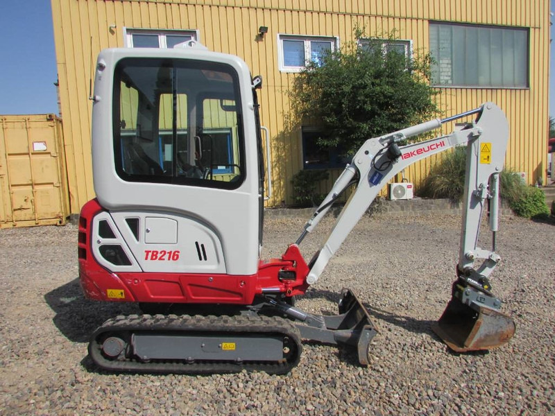 Takeuchi TB 216 V0 Minibagger 23.500 EUR - Miniexcavadora: foto 3 Takeuchi TB 216 V0 Minibagger 23.500 EUR - Miniexcavadora: foto 3