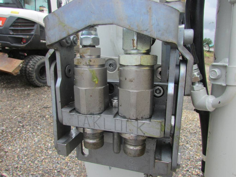 Takeuchi TB 216 V4 Minibagger 28.500 EUR - Miniexcavadora: foto 4 Takeuchi TB 216 V4 Minibagger 28.500 EUR - Miniexcavadora: foto 4
