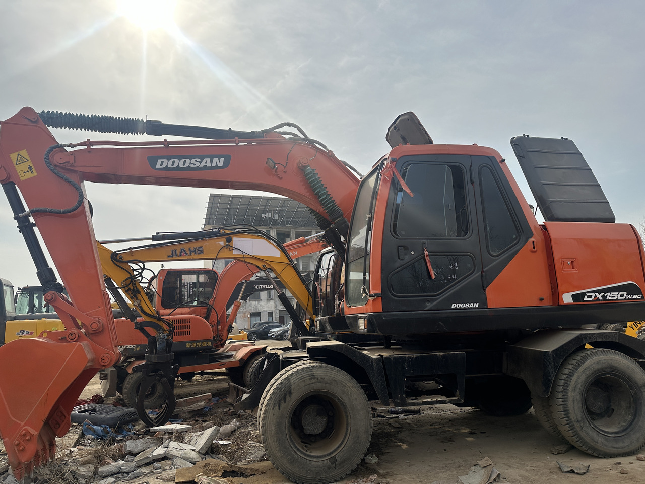 DOOSAN 150W - Excavadora de ruedas: foto 1 DOOSAN 150W - Excavadora de ruedas: foto 1