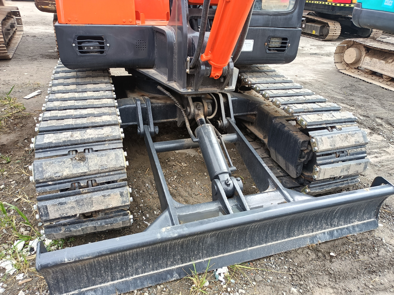 DOOSAN DH60-7 - Miniexcavadora: foto 2 DOOSAN DH60-7 - Miniexcavadora: foto 2