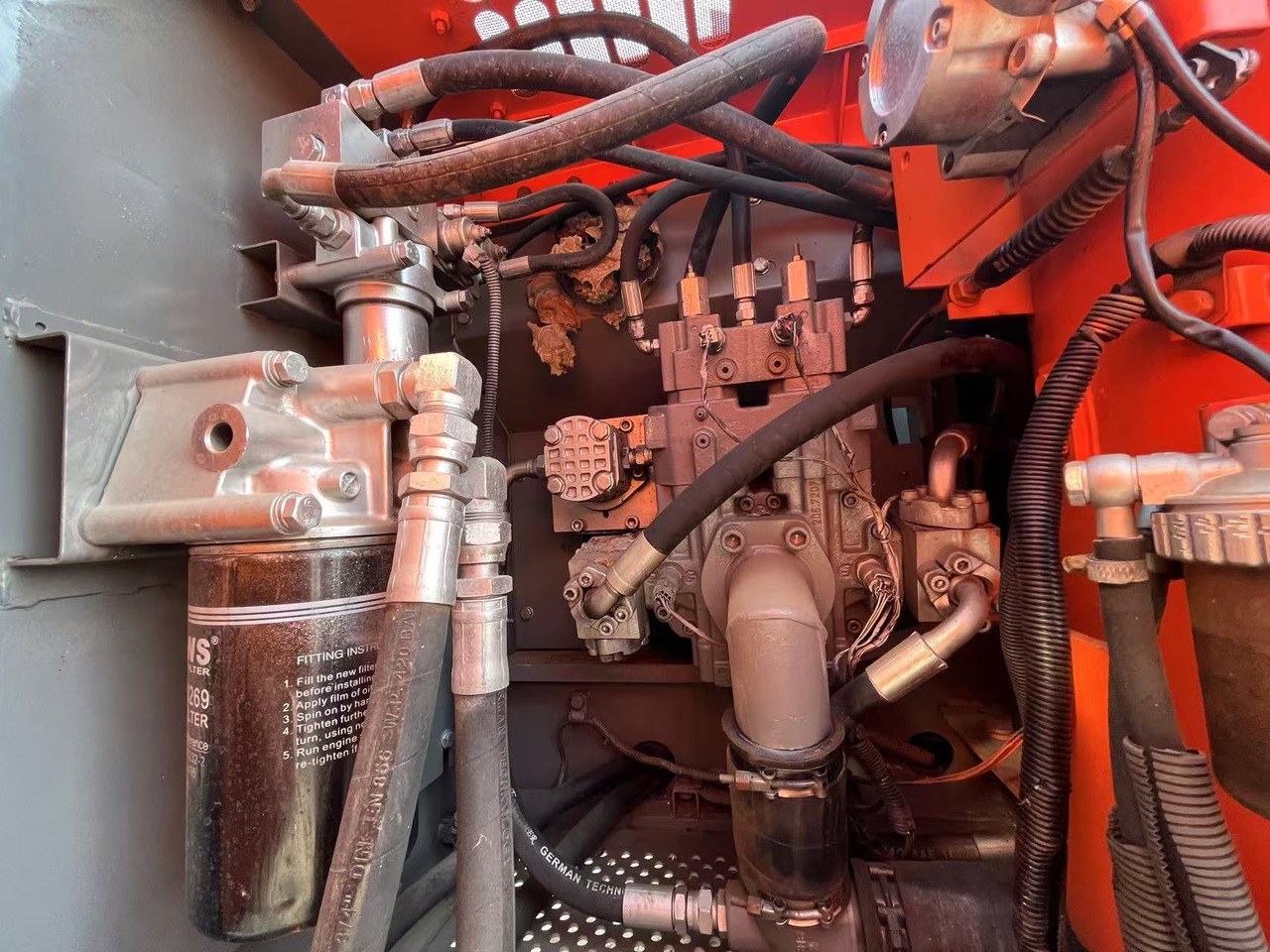 HITACHI ZX160 - Excavadora de cadenas: foto 5 HITACHI ZX160 - Excavadora de cadenas: foto 5