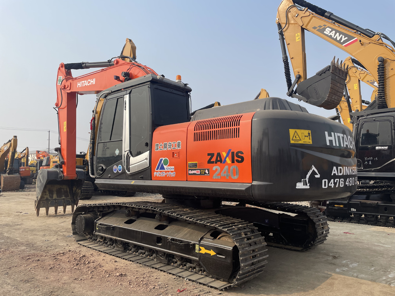 HITACHI ZX240 - Excavadora de cadenas: foto 1 HITACHI ZX240 - Excavadora de cadenas: foto 1