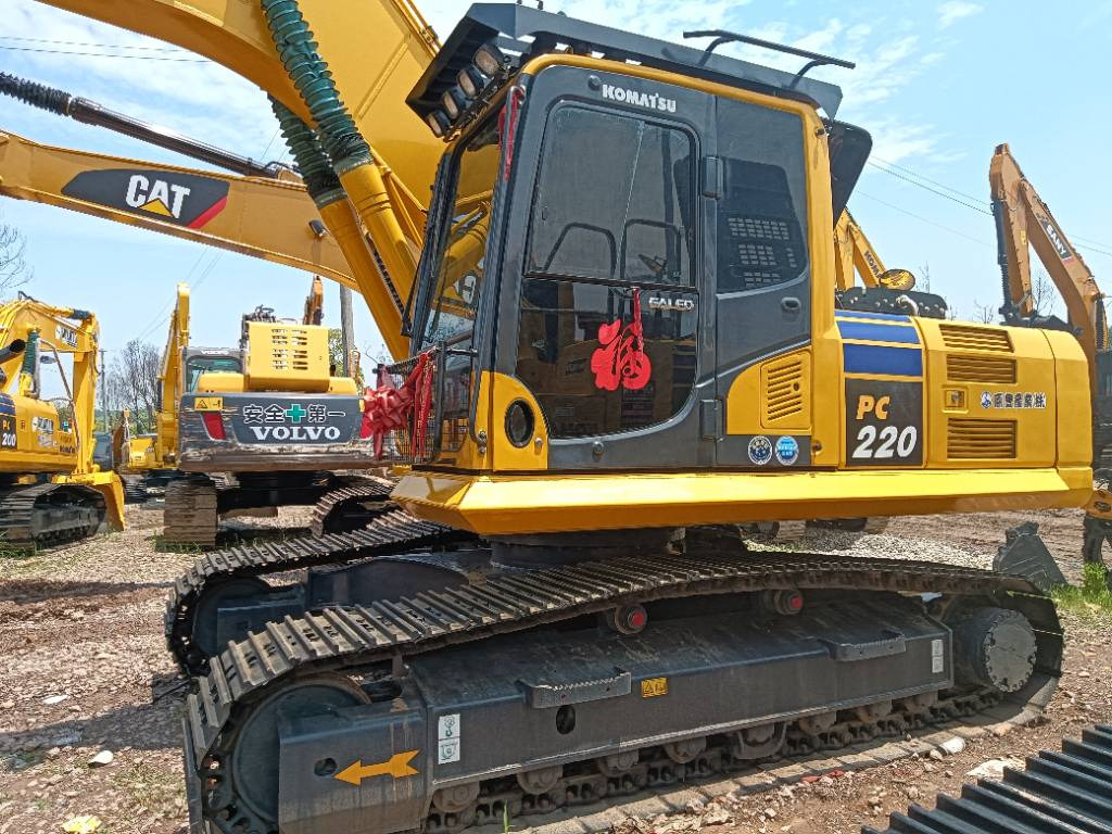 Komatsu PC 220-8 - Excavadora de cadenas: foto 5 Komatsu PC 220-8 - Excavadora de cadenas: foto 5