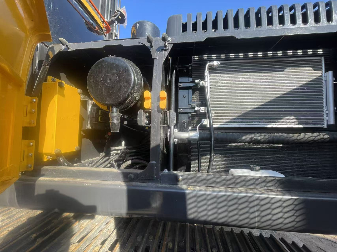 Excavadora de cadenas nuevo Volvo EC300DL: foto 10