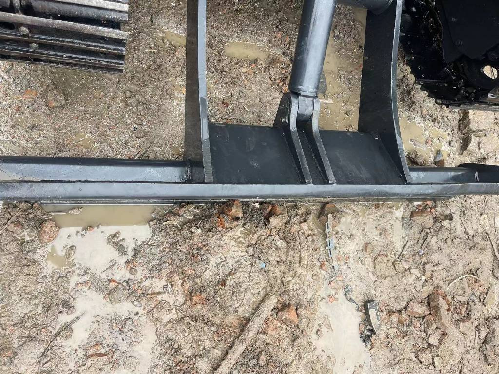 Miniexcavadora Yanmar Vio 55: foto 7 Miniexcavadora Yanmar Vio 55: foto 7