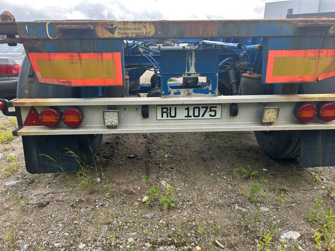 2004 Container-henger TURBO`HOET CONTAINERSEMITRAILER EU-godkjent - Semirremolque portacontenedore/ Intercambiable: foto 5 2004 Container-henger TURBO`HOET CONTAINERSEMITRAILER EU-godkjent - Semirremolque portacontenedore/ Intercambiable: foto 5