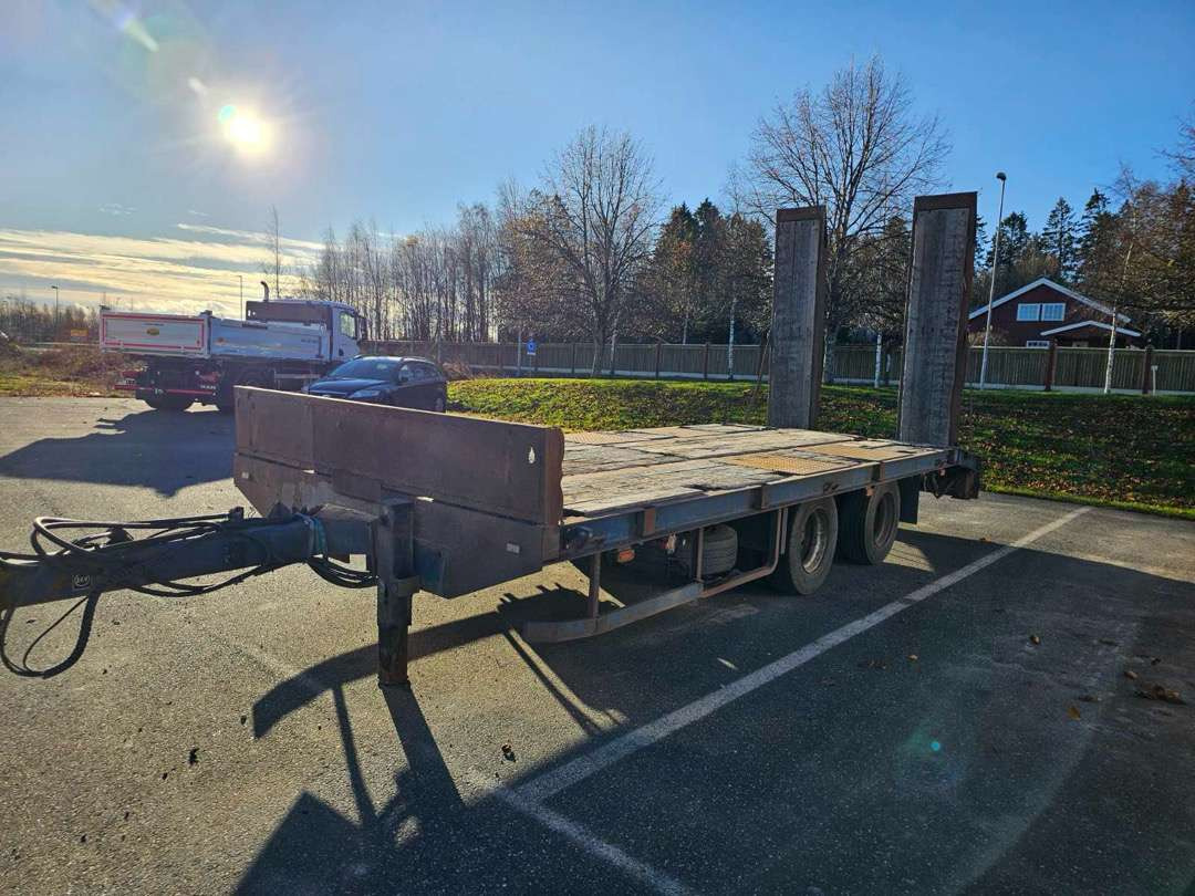 2006 Maskinhenger Zrust Trailer Zpt-18 EU-godkjent - Remolque góndola rebajadas: foto 1 2006 Maskinhenger Zrust Trailer Zpt-18 EU-godkjent - Remolque góndola rebajadas: foto 1