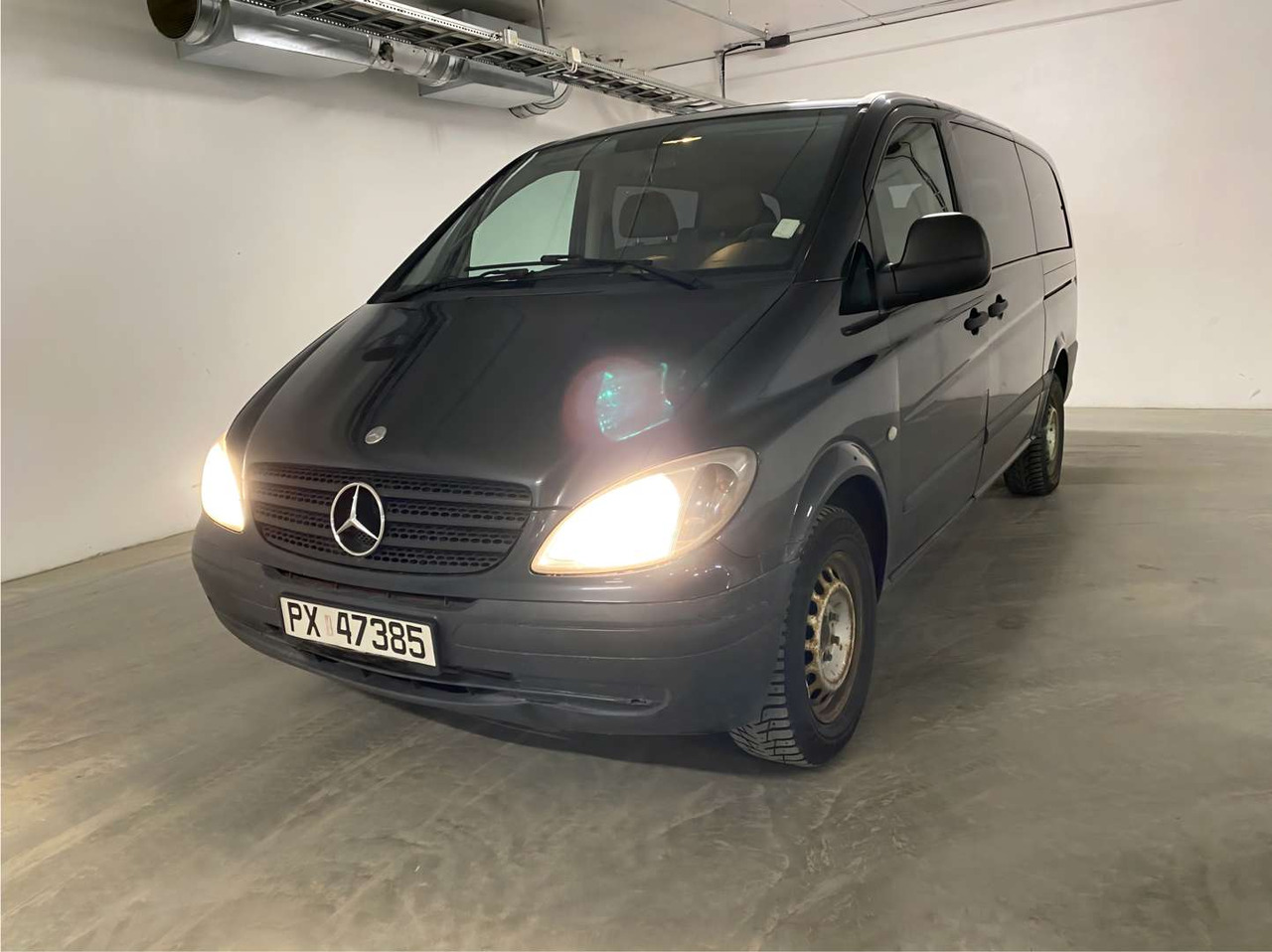 2006 Mercedes-Benz Vito 9 seter - EU-godkjent - Coche: foto 3 2006 Mercedes-Benz Vito 9 seter - EU-godkjent - Coche: foto 3