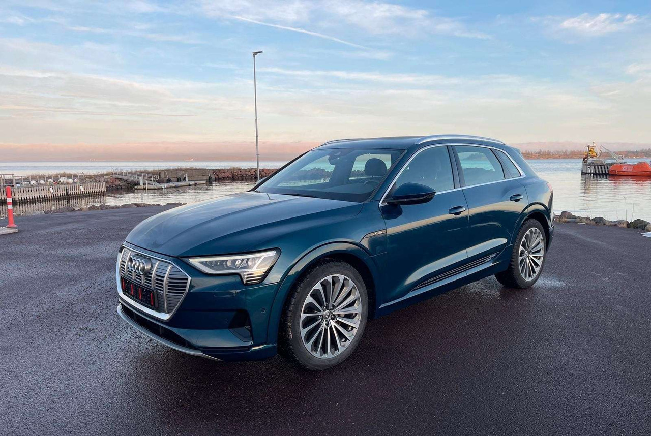2020 Audi E-Tron 55 S-Line - Coche: foto 1 2020 Audi E-Tron 55 S-Line - Coche: foto 1