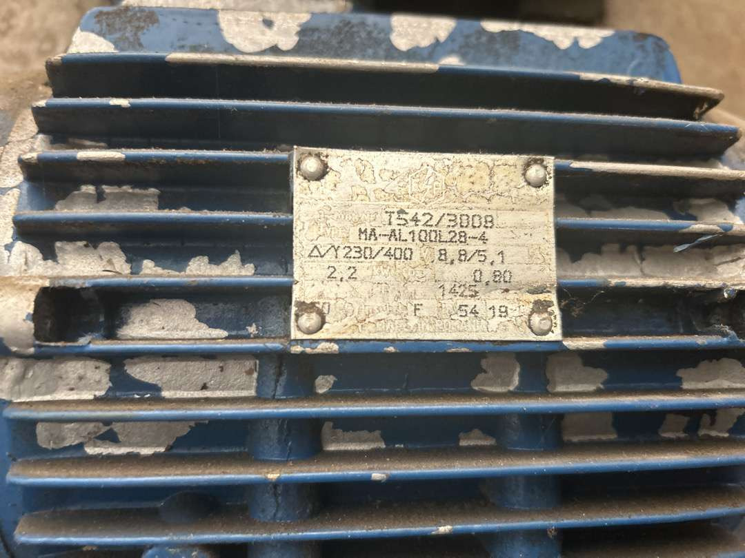 7 stk. elektromotorer (uten minstepris) - Equipo de taller: foto 4 7 stk. elektromotorer (uten minstepris) - Equipo de taller: foto 4