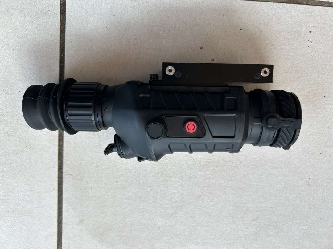 Infrarød nattkikkert GUIDE TA435 Clip-on frontmontert termisk kikkert (NY) - Herramienta/ Equipo: foto 5 Infrarød nattkikkert GUIDE TA435 Clip-on frontmontert termisk kikkert (NY) - Herramienta/ Equipo: foto 5