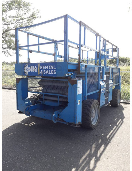 Genie GS 3390 | 2007 - Plataforma de tijeras: foto 5 Genie GS 3390 | 2007 - Plataforma de tijeras: foto 5
