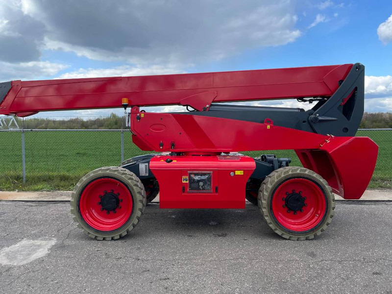MAGNI BT24RT BT 24 RT 4x4x4 454kg! 24m! - Plataforma telescopica: foto 5 MAGNI BT24RT BT 24 RT 4x4x4 454kg! 24m! - Plataforma telescopica: foto 5