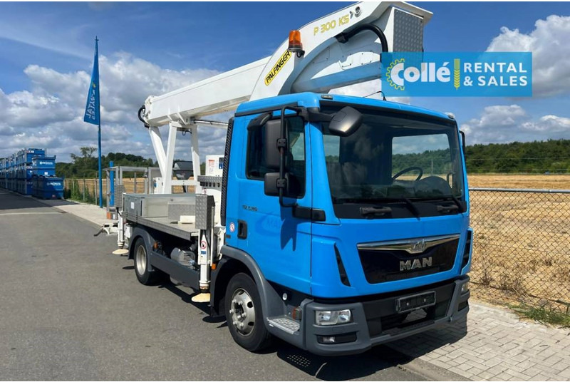 Palfinger P 300 KS | 2015 - Camión con plataforma elevadora: foto 1 Palfinger P 300 KS | 2015 - Camión con plataforma elevadora: foto 1