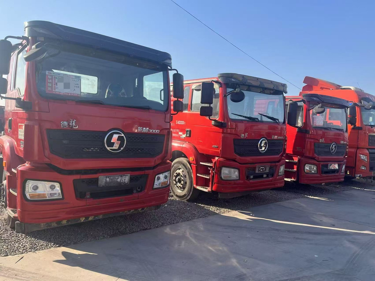 SHACMAN M3000 - Cabeza tractora: foto 1 SHACMAN M3000 - Cabeza tractora: foto 1