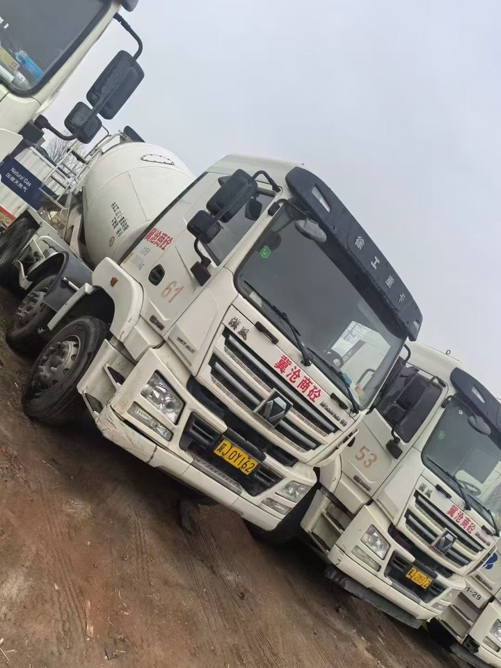 XUGONG - Camión hormigonera: foto 4 XUGONG - Camión hormigonera: foto 4