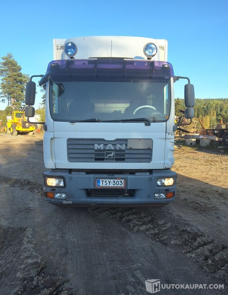 MAN Tgm 15.240, 2008, Diesel, 550 000 h, Leppävirta - Camión: foto 4 MAN Tgm 15.240, 2008, Diesel, 550 000 h, Leppävirta - Camión: foto 4