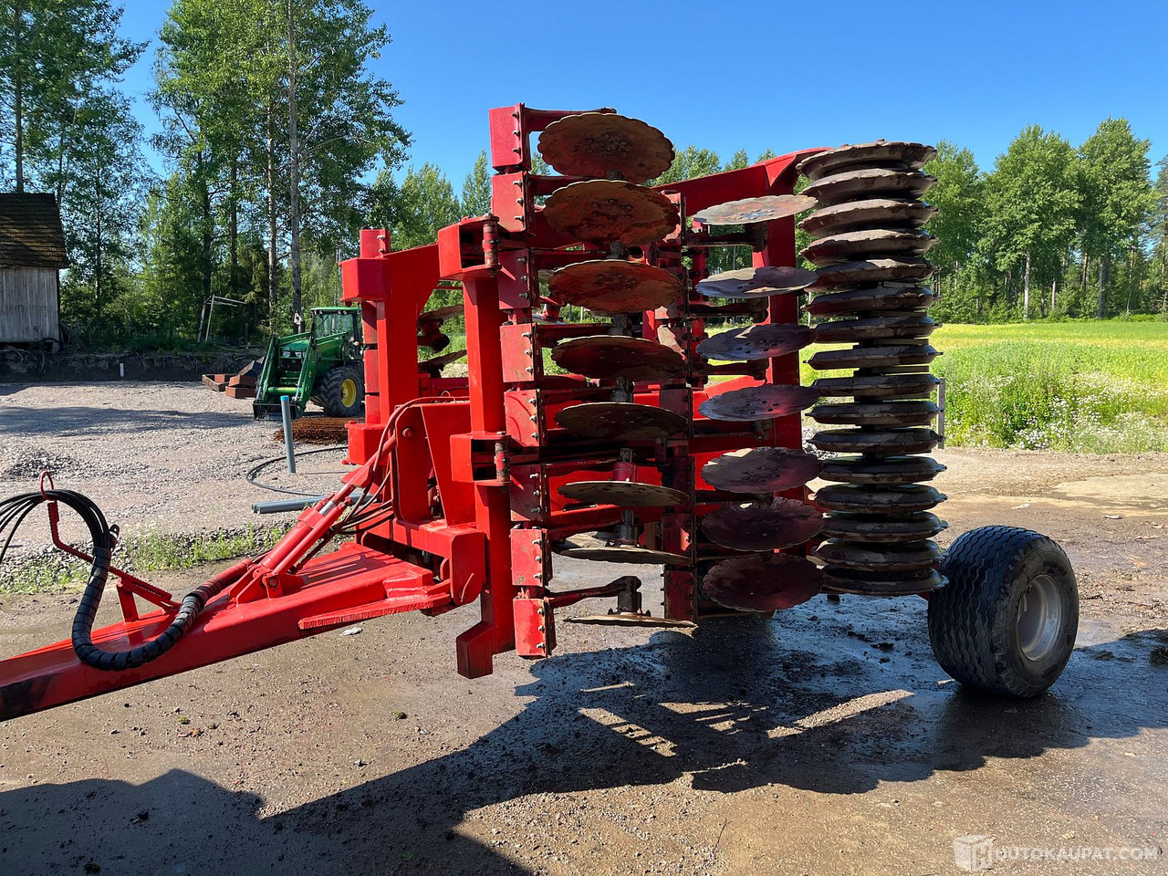 He-Va hydraulisesti nouseva lautasmuokkain, 2005, Sipoo - Rastras: foto 2 He-Va hydraulisesti nouseva lautasmuokkain, 2005, Sipoo - Rastras: foto 2