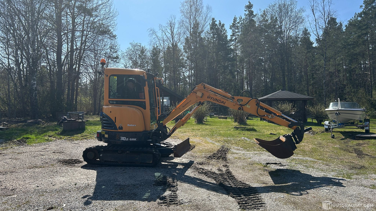 Kumitelakaivinkone Hyundai Robex 30z-9ak, vm. 2019, Eura - Miniexcavadora: foto 5 Kumitelakaivinkone Hyundai Robex 30z-9ak, vm. 2019, Eura - Miniexcavadora: foto 5