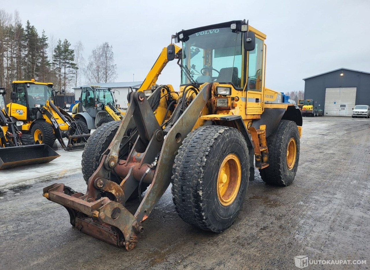 Volvo L70B, 1994, 5.5 l, Diesel, 45 327 h Pyöräkuormaaja, Virrat - Maquinaria de construcción: foto 1 Volvo L70B, 1994, 5.5 l, Diesel, 45 327 h Pyöräkuormaaja, Virrat - Maquinaria de construcción: foto 1