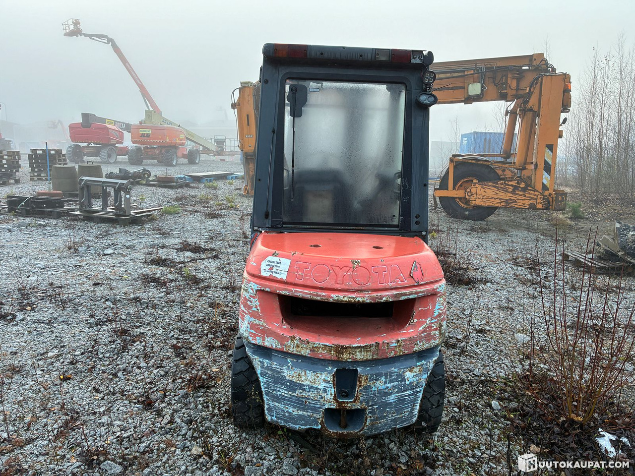 Toyota 02-7FDF30, 2004 Forklift, Lieto - Carretilla elevadora diésel: foto 4 Toyota 02-7FDF30, 2004 Forklift, Lieto - Carretilla elevadora diésel: foto 4
