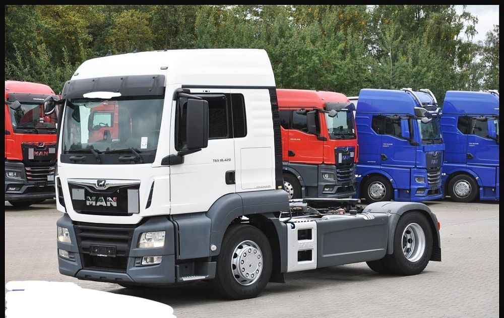 MAN TGS 18.420 2019 NAUKA JAZDY POLIFT ELKA AUTOMAT 4x2 STANDARD 315/70r22.5 SUPER STAN TGX 470 460 420 430 500 510 400 360 410 - Cabeza tractora: foto 1 MAN TGS 18.420 2019 NAUKA JAZDY POLIFT ELKA AUTOMAT 4x2 STANDARD 315/70r22.5 SUPER STAN TGX 470 460 420 430 500 510 400 360 410 - Cabeza tractora: foto 1