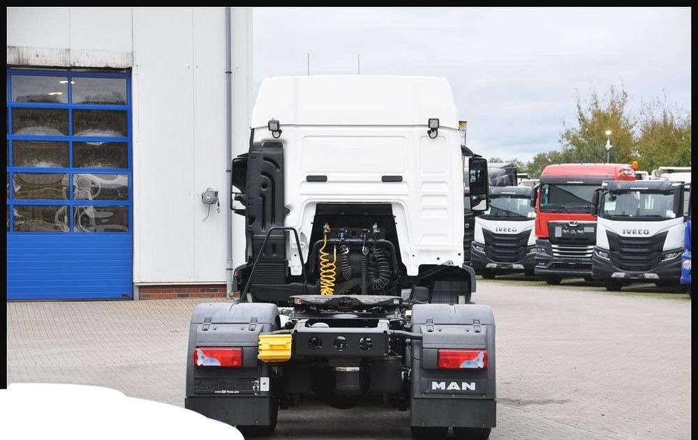 MAN TGS 18.420 2019 NAUKA JAZDY POLIFT ELKA AUTOMAT 4x2 STANDARD 315/70r22.5 SUPER STAN TGX 470 460 420 430 500 510 400 360 410 - Cabeza tractora: foto 4 MAN TGS 18.420 2019 NAUKA JAZDY POLIFT ELKA AUTOMAT 4x2 STANDARD 315/70r22.5 SUPER STAN TGX 470 460 420 430 500 510 400 360 410 - Cabeza tractora: foto 4