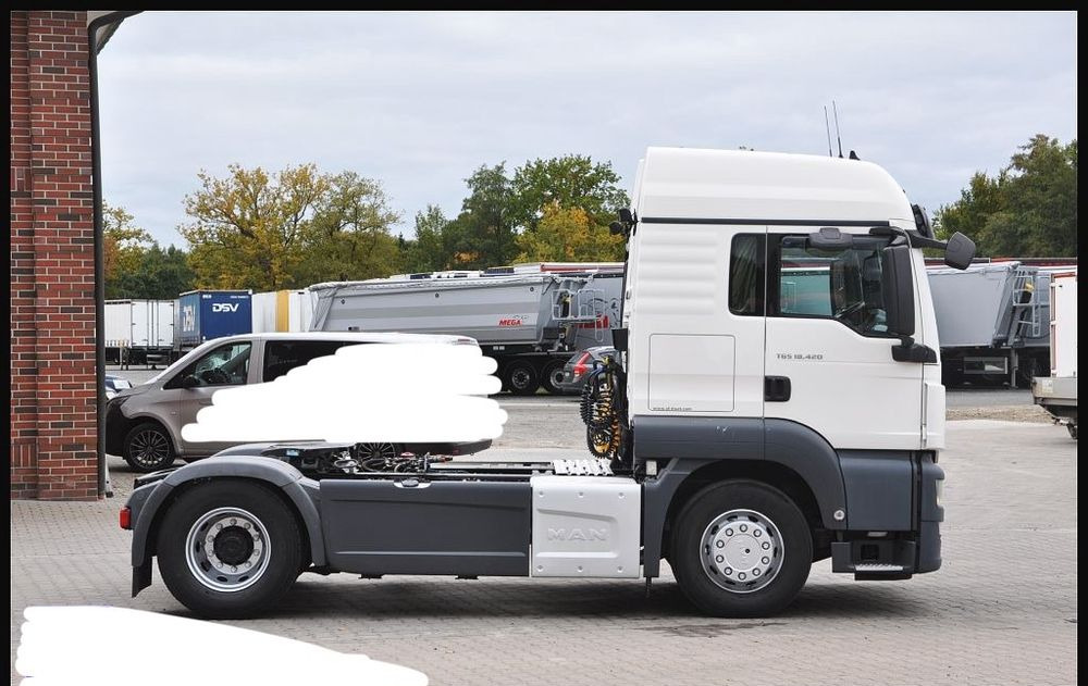 MAN TGS 18.420 2019 NAUKA JAZDY POLIFT ELKA AUTOMAT 4x2 STANDARD 315/70r22.5 SUPER STAN TGX 470 460 420 430 500 510 400 360 410 - Cabeza tractora: foto 2 MAN TGS 18.420 2019 NAUKA JAZDY POLIFT ELKA AUTOMAT 4x2 STANDARD 315/70r22.5 SUPER STAN TGX 470 460 420 430 500 510 400 360 410 - Cabeza tractora: foto 2