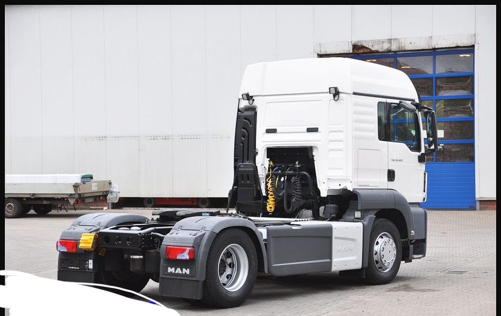MAN TGS 18.420 2019 NAUKA JAZDY POLIFT ELKA AUTOMAT 4x2 STANDARD 315/70r22.5 SUPER STAN TGX 470 460 420 430 500 510 400 360 410 - Cabeza tractora: foto 3 MAN TGS 18.420 2019 NAUKA JAZDY POLIFT ELKA AUTOMAT 4x2 STANDARD 315/70r22.5 SUPER STAN TGX 470 460 420 430 500 510 400 360 410 - Cabeza tractora: foto 3