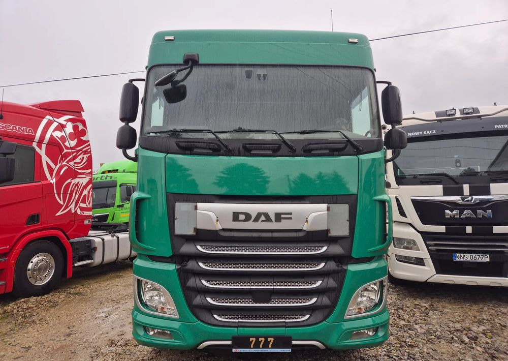 Camión caja cerrada DAF XF ORYGINALNY PRZEBIEG z Niemiec / TANDEM ZESTAW PRZEJAZDOWY Z WINDĄ: foto 14 Camión caja cerrada DAF XF ORYGINALNY PRZEBIEG z Niemiec / TANDEM ZESTAW PRZEJAZDOWY Z WINDĄ: foto 14