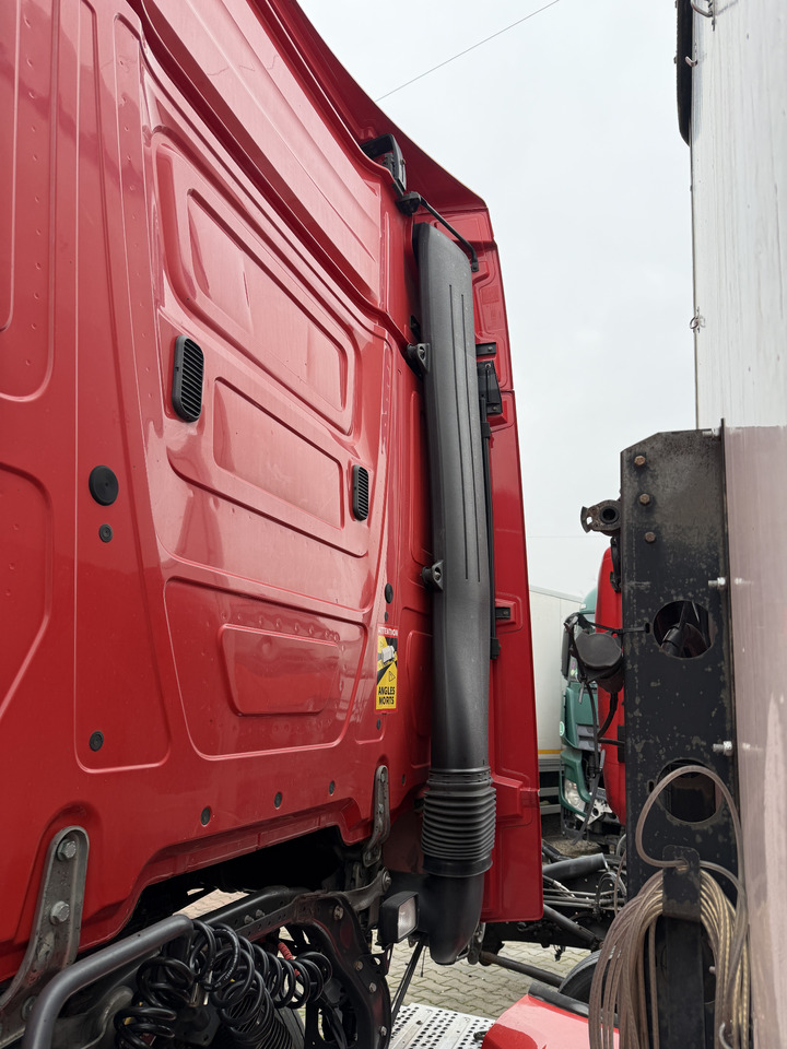 Mercedes Actros MP 4 - Aerodinámica/ Spoiler: foto 3 Mercedes Actros MP 4 - Aerodinámica/ Spoiler: foto 3