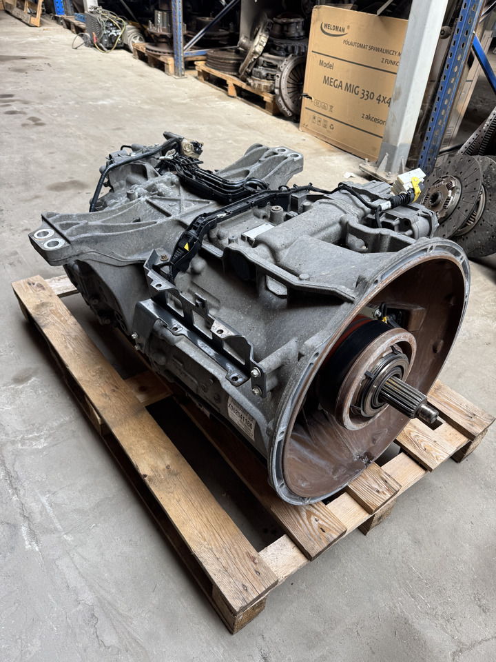 Mercedes-Benz Actros MP 4 G211-12   Mercedes-Benz Actros MP 4 truck - Caja de cambios para Camión: foto 2 Mercedes-Benz Actros MP 4 G211-12   Mercedes-Benz Actros MP 4 truck - Caja de cambios para Camión: foto 2