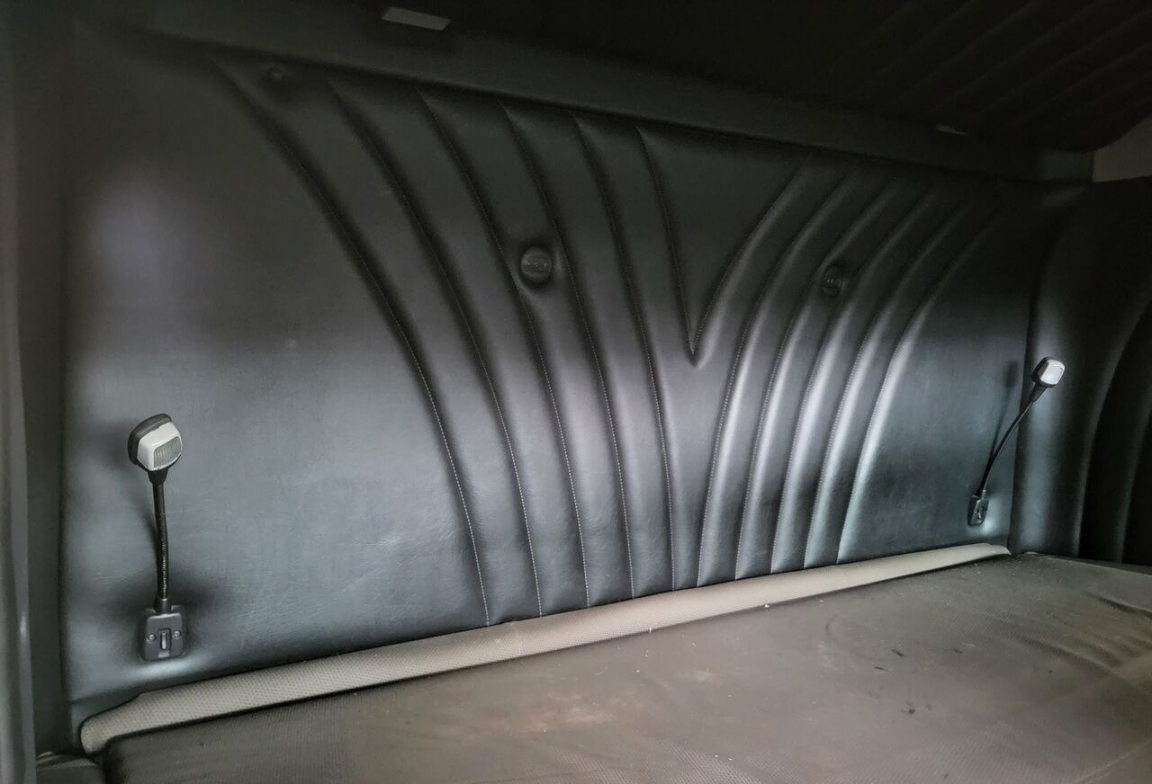 Scania SCANIA R truck - Cabina e interior para Camión: foto 4 Scania SCANIA R truck - Cabina e interior para Camión: foto 4