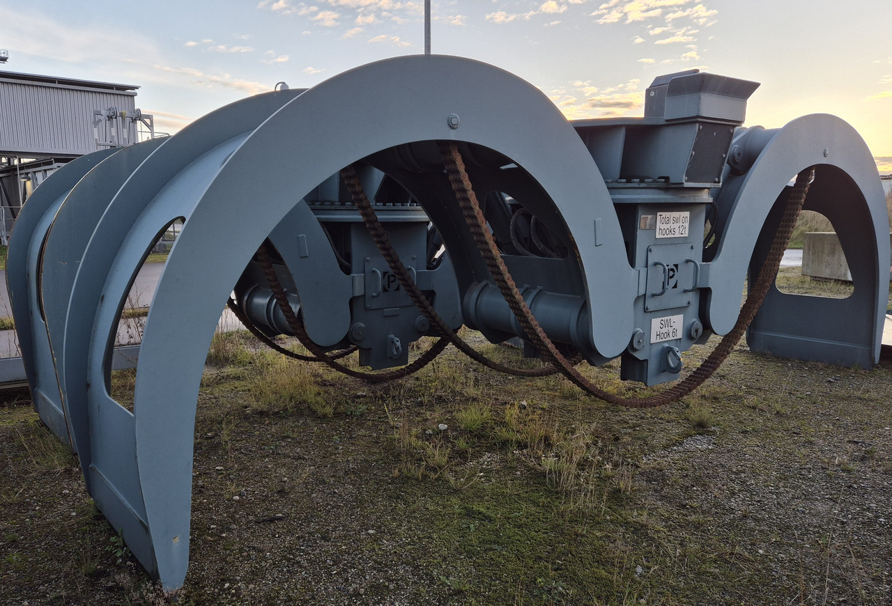 Peiner SMAG HHG.34-K - Pinza de manipulación para Equipo portuario: foto 4 Peiner SMAG HHG.34-K - Pinza de manipulación para Equipo portuario: foto 4