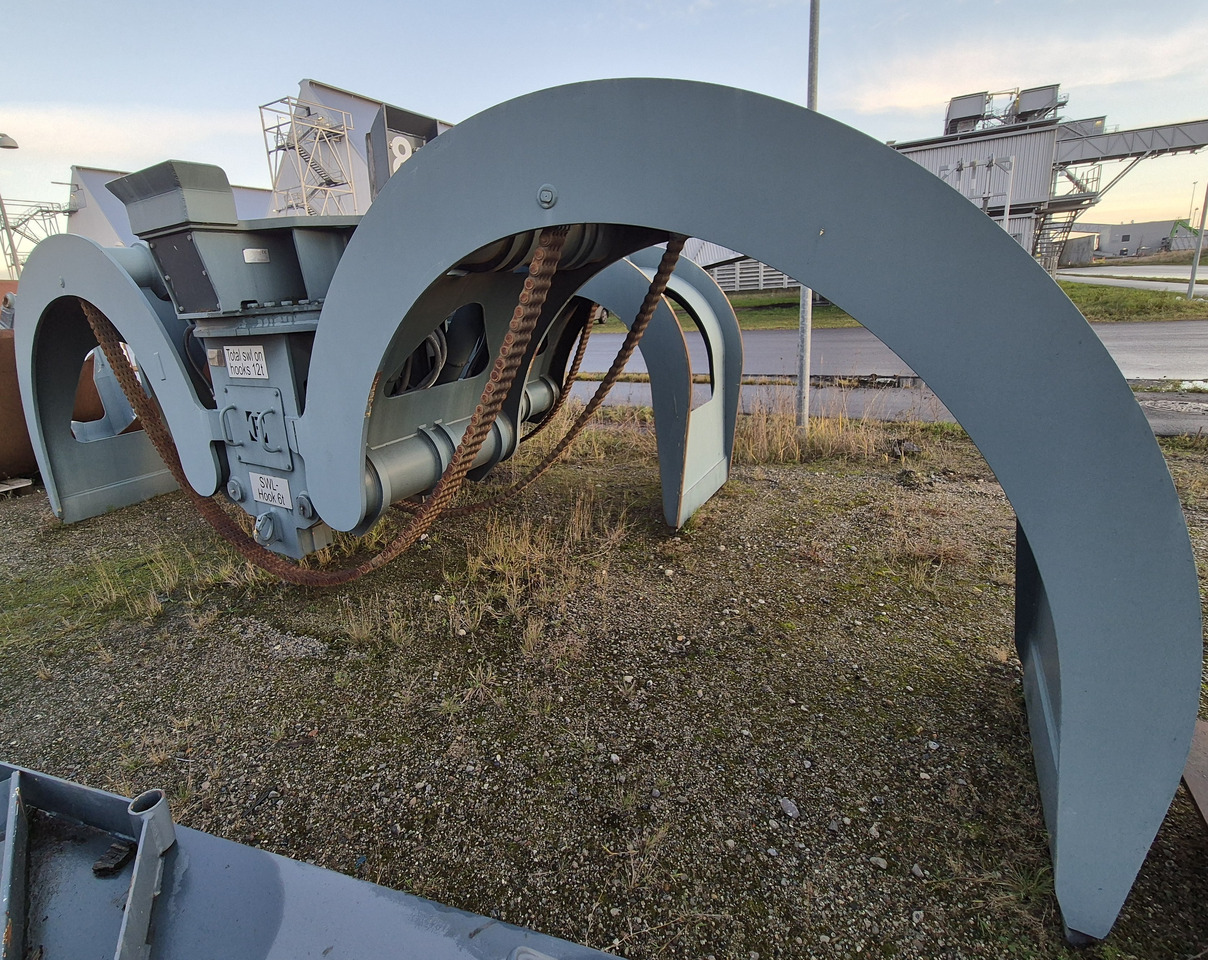 Peiner SMAG HHG.34-K - Pinza de manipulación para Equipo portuario: foto 1 Peiner SMAG HHG.34-K - Pinza de manipulación para Equipo portuario: foto 1