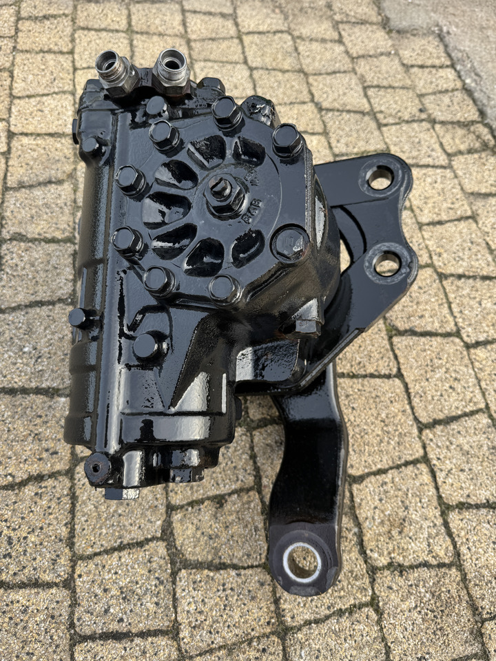 Ford F-Max 500 - Columna de dirección: foto 4 Ford F-Max 500 - Columna de dirección: foto 4